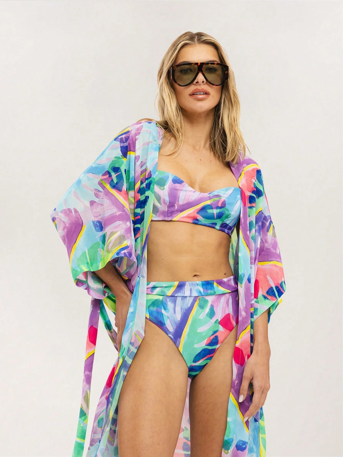 Kamala Kimono in Vintage Tropic - Image 4