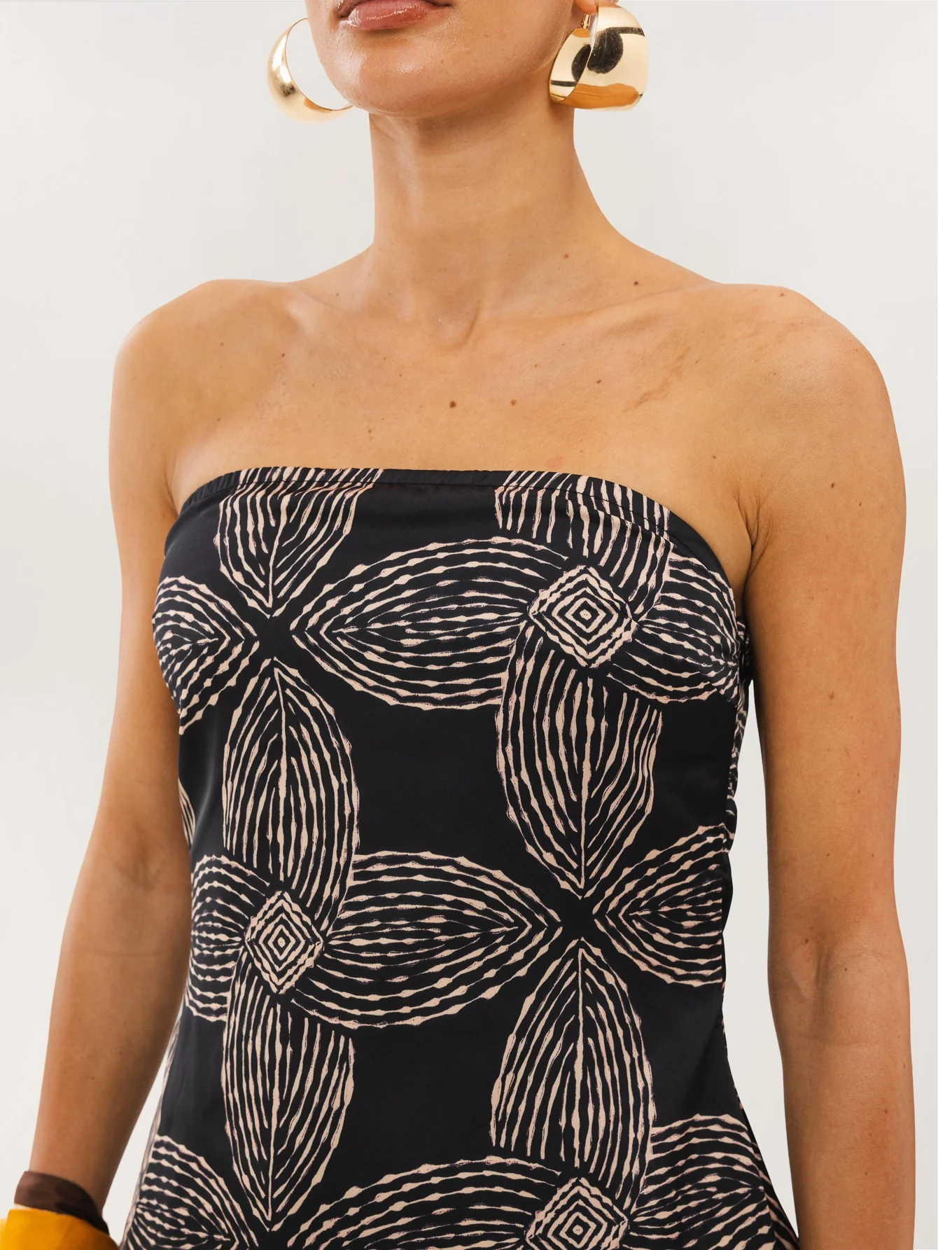 Celina Co-Ord in Midnight Bloom - Image 4