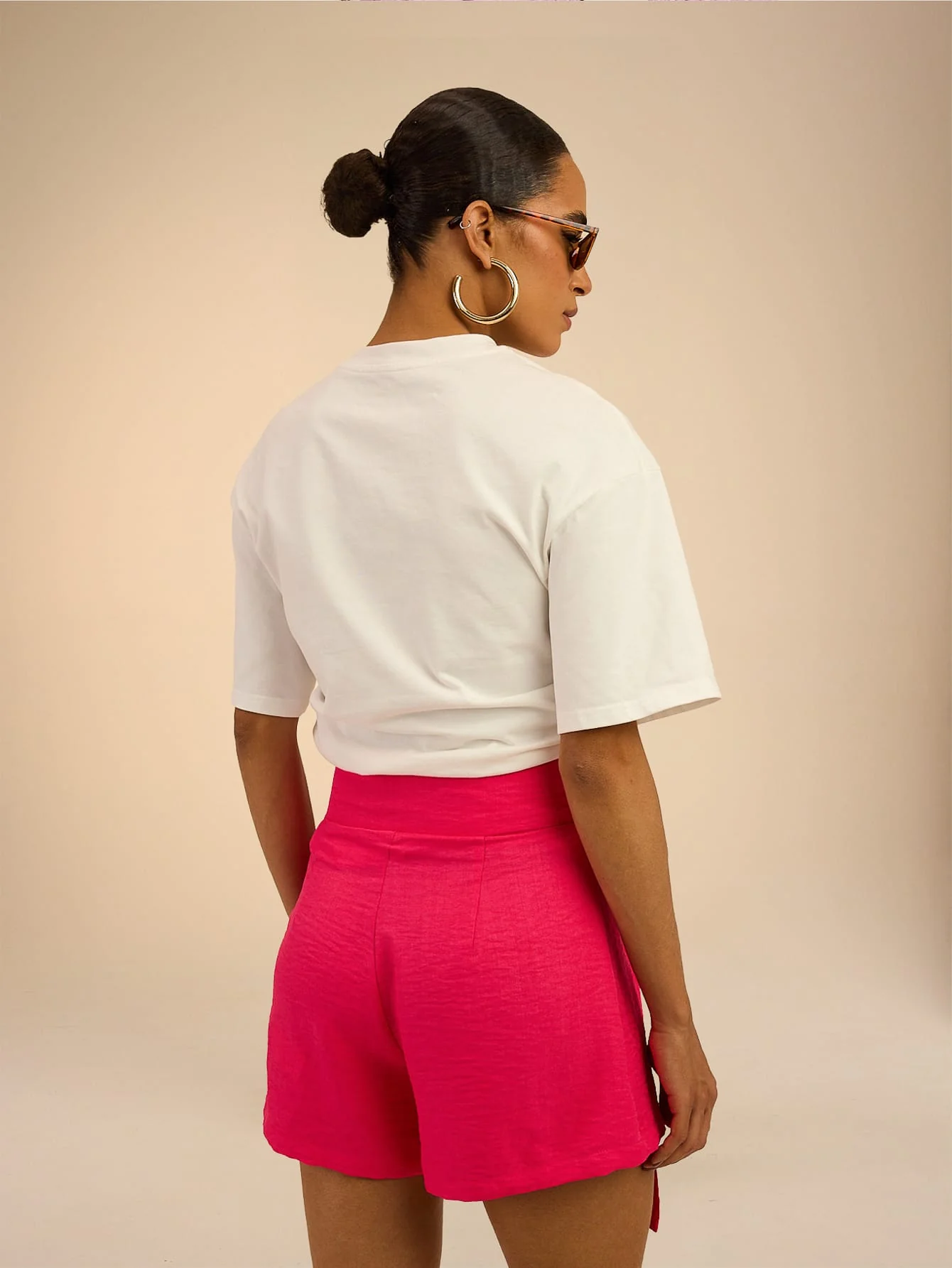 Vida Shorts in Hot Pink - Image 3
