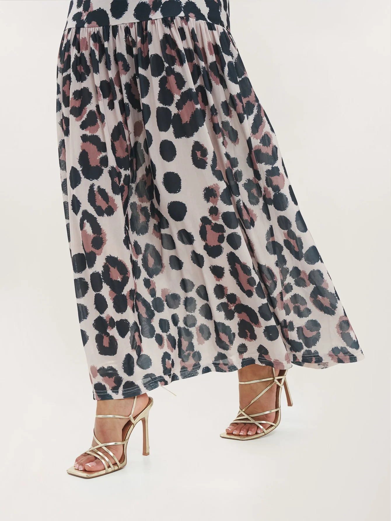 Kalista Dress in Dotty Leopard - Image 5