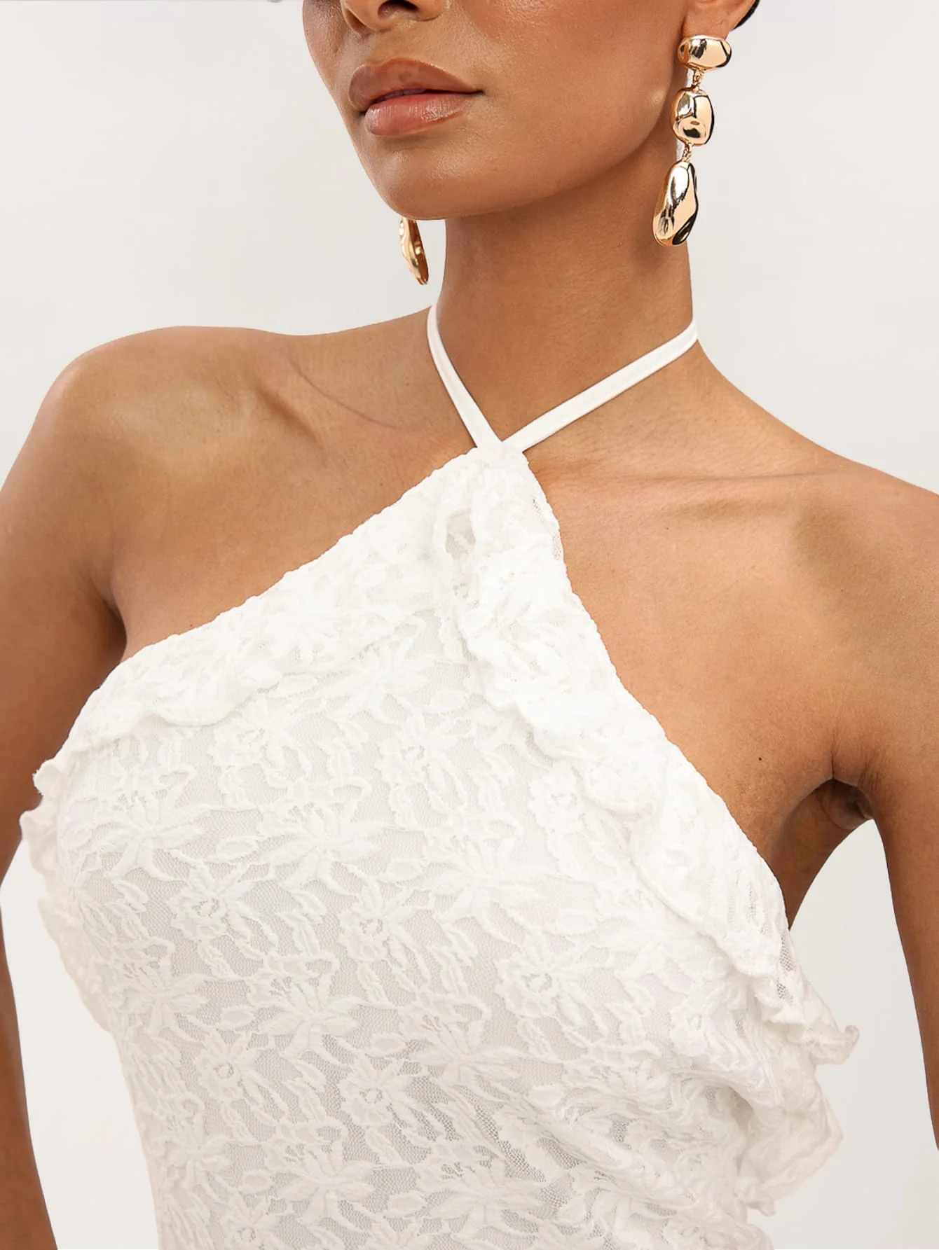 Mirabella Lace Dress in White - Image 4